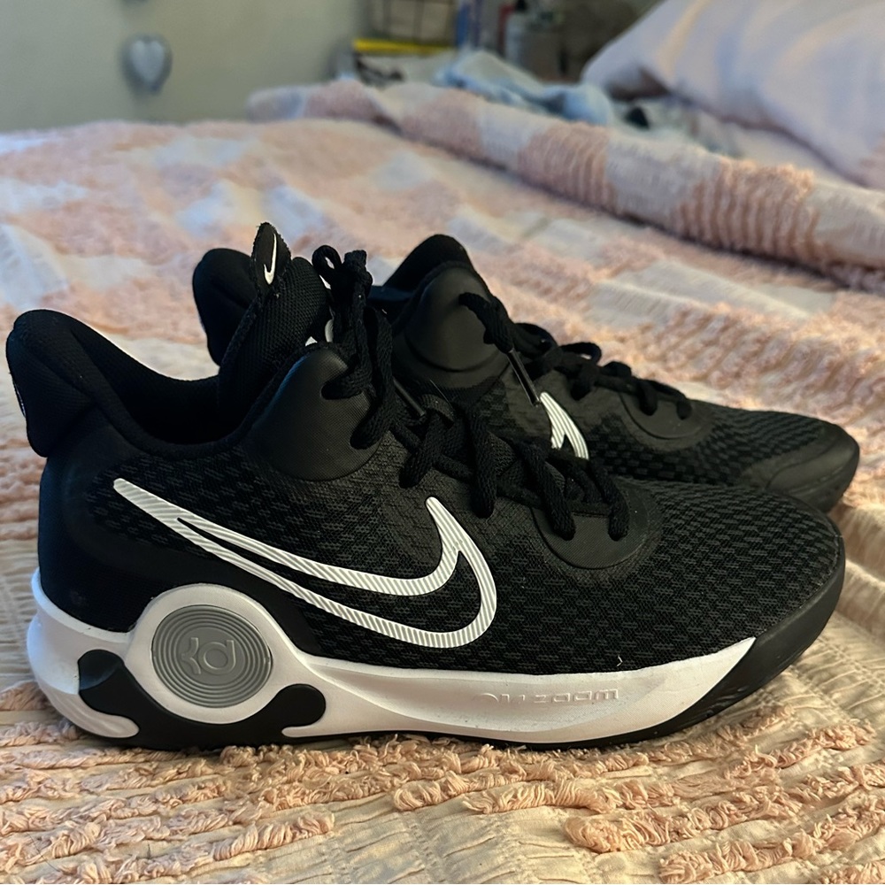 Nike Youth KD Trey 5 IX